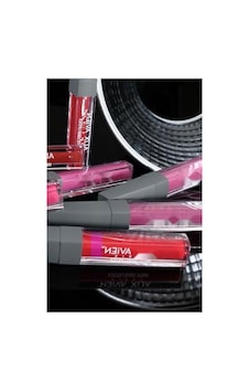 Kadifemsi Mat Likit Ruj - 516 True Fuchsia 00 Kadifemsi Mat Likit Ruj - 516 True Fuchsia 00