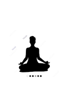 Elleri Dizlerinin Üzerinde Yoga Yapan Kadın 17Cm
