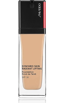 Shiseido Synchro Skin Radiant Lifting Fondöten - 310 Silk Shiseido Synchro Skin Radiant Lifting Fondöten - 310 Silk