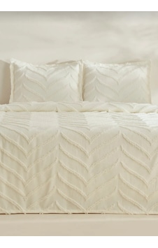 Diabella Merve 3 Parça Çift Kişilik Yatak Örtüsü Diabella Merve 3 Parça Çift Kişilik Yatak Örtüsü