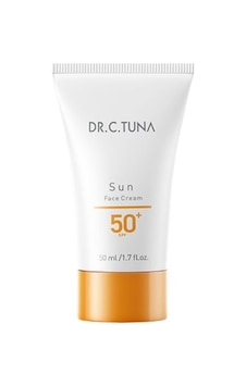 Farmasi Yeni Seri Dr.c. Tuna Sun Serisi Yüz Kremi 50+ Spf Farmasi Yeni Seri Dr.c. Tuna Sun Serisi Yüz Kremi 50+ Spf