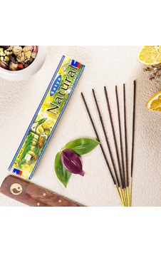 Natural Masala Çubuk Tütsü Hayvansal Bir Madde İçermez, Vegan Yaşam Tarzına Uygundur. Natural Masala Çubuk Tütsü Hayvansal Bir Madde İçermez, Vegan Yaşam Tarzına Uygundur.