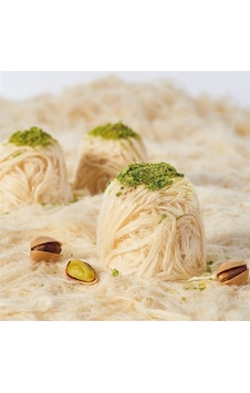 Lokum Atölyesi Antep Fıstıklı Pişmaniye 250 G Lokum Atölyesi Antep Fıstıklı Pişmaniye 250 G