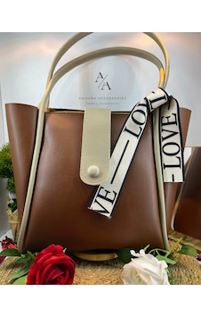 Kontrast Biye Detaylı Modern Dikey Tote Çanta Love Askılı Taba