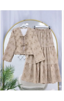 Lovie Moda Kadın Çiçek Nakışlı Kimono Etekli Takım - Bej Lovie Moda Kadın Çiçek Nakışlı Kimono Etekli Takım - Bej