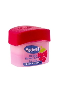 Mediwell Çilek Aromalı Dudak Bakım Kremi 5 ML Mediwell Çilek Aromalı Dudak Bakım Kremi 5 ML