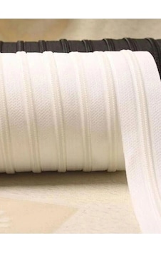 Fermiks 20 Metre Tip3 Beyaz Ince Diş Fermuar Ve 40 Adet Beyaz Başlık Fermiks 20 Metre Tip3 Beyaz Ince Diş Fermuar Ve 40 Adet Beyaz Başlık