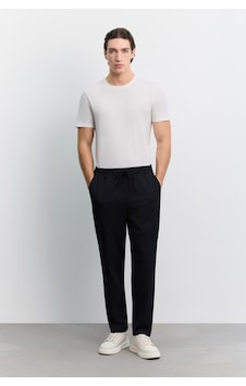 Avva Erkek Lacivert Beli Lastikli Bağcıklı Kolay Ütülenen Relaxed Fit Jogger Pantolon A62y3041 Avva Erkek Lacivert Beli Lastikli Bağcıklı Kolay Ütülenen Relaxed Fit Jogger Pantolon A62y3041