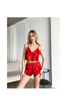 İkikareshop Kırmızı İnce Askılı Saten Şortlu Takım Çok Renkli İkikareshop Kırmızı İnce Askılı Saten Şortlu Takım Çok Renkli