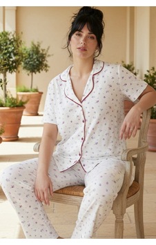 Siyah İnci Beden Battal Boy Düğmeli Biyeli Viskon Örme Pijama Takım 26120962 Beyaz Siyah İnci Beden Battal Boy Düğmeli Biyeli Viskon Örme Pijama Takım 26120962 Beyaz
