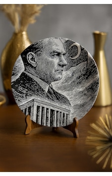 Grandora Atatürk Dekoratif Servis Tabağı - Mustafa Kemal Atatürk Portreli Dekoratif Tabak 27 Cm Siyah-beyaz Grandora Atatürk Dekoratif Servis Tabağı - Mustafa Kemal Atatürk Portreli Dekoratif Tabak 27 Cm Siyah-beyaz