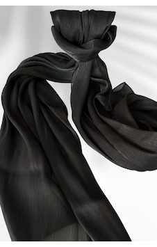 Esilanur Saten Dokulu Janjan Abiye Şal 75x180cm Siyah Siyah Esilanur Saten Dokulu Janjan Abiye Şal 75x180cm Siyah Siyah