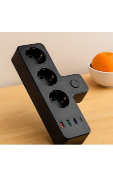 Termal Korumalı Duvar Prizi - 3xpriz 3xusb 1xtype-c Siyah