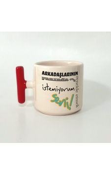 Rencide Etmek İstemiyorum Baskılı Kırmızı Kulplu T Öğretmenler Günü Kupası Rencide Etmek İstemiyorum Baskılı Kırmızı Kulplu T Öğretmenler Günü Kupası