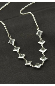 Kare Kristal Taşlı Kolye 001 - Beyaz Kare Kristal Taşlı Kolye 001 - Beyaz