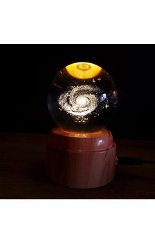 Masa Lambası Galaxy Gezegen Tasarımlı Dönen . Masa Lambası Galaxy Gezegen Tasarımlı Dönen .