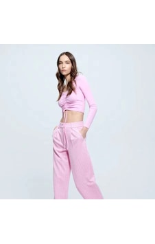 Escbutik Kadın V-yaka Önü Büzgülü Uzun Kollu Crop Bluz Pembe Escbutik Kadın V-yaka Önü Büzgülü Uzun Kollu Crop Bluz Pembe