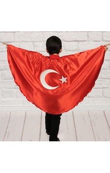 Türk Bayraklı Pelerin 23 Nisan Türk Bayraklı Pelerin 23 Nisan