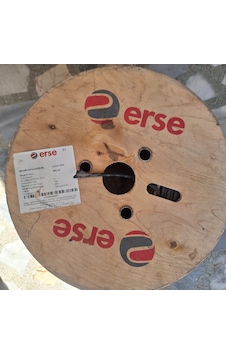 Erse Siyah Dış Ortam Pe Category 6 U/utp 4x2x23 Awg