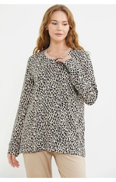 Sementa 76413 Rahat Kalıp Leopar Kombinli Pijama Takım Bej Sementa 76413 Rahat Kalıp Leopar Kombinli Pijama Takım Bej
