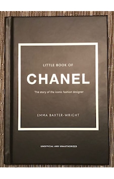The Little Book Of Chanel: The Story Of The Iconic Fashion Designer 9781780979021 The Little Book Of Chanel: The Story Of The Iconic Fashion Designer 9781780979021