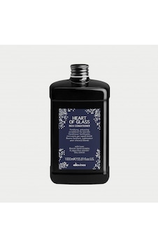 Davines Heart Of Glass Rich Sarı Saçlar İçin Saç Kremi 1 L Davines Heart Of Glass Rich Sarı Saçlar İçin Saç Kremi 1 L