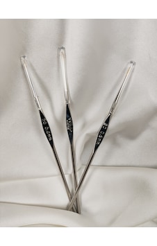 Tulip Çelik Dantel Tığı 0.60 Mm No.20 - 1 Adet Tulip Çelik Dantel Tığı 0.60 Mm No.20 - 1 Adet