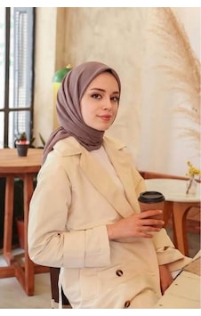 Aldaıyr Reyon Eşarp Saten Dokılu 95x95 Sütlükahve Aldaıyr Reyon Eşarp Saten Dokılu 95x95 Sütlükahve