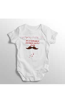 İmaj Tuğbababy Iyi Ki Babamsın Kocaman Kalpli Adam Yazılı Baskılı Bebek Zıbını Beyaz İmaj Tuğbababy Iyi Ki Babamsın Kocaman Kalpli Adam Yazılı Baskılı Bebek Zıbını Beyaz