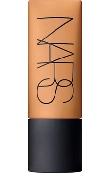 Nars Soft Matte Complete Syracuse Bitişli Fondöten Nars Soft Matte Complete Syracuse Bitişli Fondöten