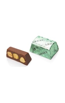 Melodi Antep Fıstıklı Baton Çikolata 500 G Melodi Antep Fıstıklı Baton Çikolata 500 G
