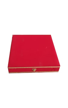 Armada Çini 25 Cm Tabak Kadife Kutusu Kırmızı Armada Çini 25 Cm Tabak Kadife Kutusu Kırmızı