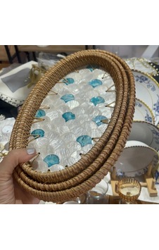 Turkuaz Yaprak Mozaik Desenli Oval Hasır Kenarlı Tepsi Turkuaz Yaprak Mozaik Desenli Oval Hasır Kenarlı Tepsi