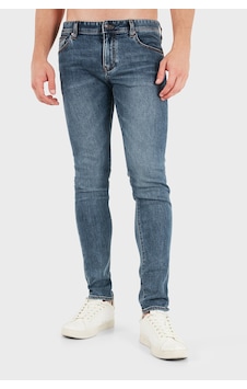 Armani Exchange Slim Fit Normal Bel Dar Paça Jeans Erkek Kot Pantolon Xm001512 Af28744 Mb002 Lacivert Armani Exchange Slim Fit Normal Bel Dar Paça Jeans Erkek Kot Pantolon Xm001512 Af28744 Mb002 Lacivert