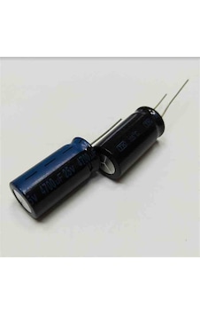 4700mf 25v 18x35 Jamıcon Elko Kondansatör 16 Adet 4700mf 25v 18x35 Jamıcon Elko Kondansatör 16 Adet