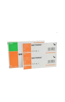 Smith & Nephew Bactigras 15X20 Cm 1 Paket=10 Adet Smith & Nephew Bactigras 15X20 Cm 1 Paket=10 Adet
