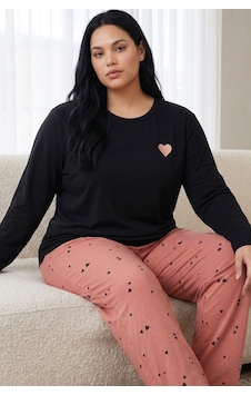 Siyah İnci Nakışlı Pamuklu Likralı Büyük Beden Battal Boy Örme Pijama Takım 26240951 Siyah Siyah İnci Nakışlı Pamuklu Likralı Büyük Beden Battal Boy Örme Pijama Takım 26240951 Siyah