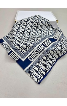 Şalcı Eşarp Dior İthal Twil İpek Eşarp 90x90 Lacivert Şalcı Eşarp Dior İthal Twil İpek Eşarp 90x90 Lacivert
