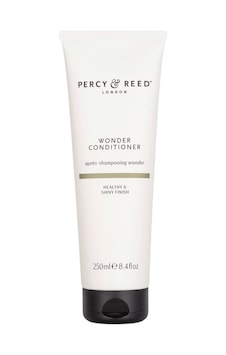 Percy & Reed I Need A Hero Wonder Nemlendirici Saç Bakım Kremi 250 Ml Percy & Reed I Need A Hero Wonder Nemlendirici Saç Bakım Kremi 250 Ml