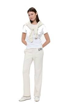 Gap Gap Logo Bootcut Fleece Eşofman Altı - 430369 Krem Gap Gap Logo Bootcut Fleece Eşofman Altı - 430369 Krem