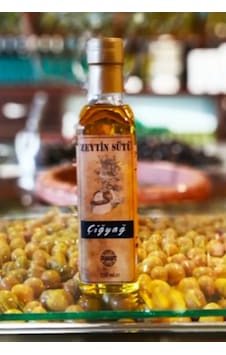Adramut Çiğ Yağ Zeytin Sütü 250 ML Adramut Çiğ Yağ Zeytin Sütü 250 ML