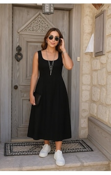 Tua Moda Kadın Askılı Geometrik Yakalı Geniş Kesim Detaylı Ithal Krep Elbise Siyah Tua Moda Kadın Askılı Geometrik Yakalı Geniş Kesim Detaylı Ithal Krep Elbise Siyah