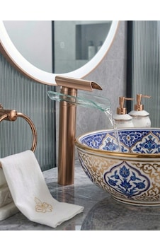 Cam Şelale Rose Gold Çanak Lavabo Bataryası Cam Şelale Rose Gold Çanak Lavabo Bataryası
