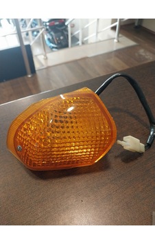 Zzr 600 Arka Sağ Sinyal
