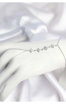 Mey Najmaddin Gümüş Renk Zirkon Taşlı Sıralı Kutup Yıldızı Model Şahmeran Najmaddin Çok Renkli Mey Najmaddin Gümüş Renk Zirkon Taşlı Sıralı Kutup Yıldızı Model Şahmeran Najmaddin Çok Renkli