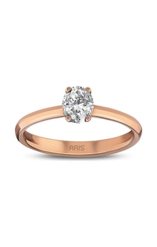 0.30 Karat Pırlantalı Oval Tektaş Yüzük 0.30 Karat Pırlantalı Oval Tektaş Yüzük