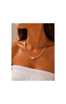 Emery Pembe Salyangoz Figürlü Gold Kolye Emery Pembe Salyangoz Figürlü Gold Kolye