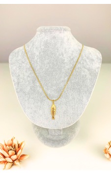 Gold Renkli Çelik Balık Kolye Altın Gold Renkli Çelik Balık Kolye Altın