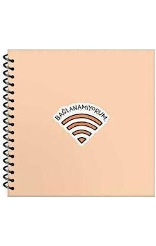 Hisli Şeyler 16x15 50yp Çizgili Spiralli Sert Kap. Stickerlı Defter Hisli Şeyler 16x15 50yp Çizgili Spiralli Sert Kap. Stickerlı Defter