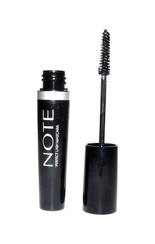 Note Perfect Lash Mascara Black Note Perfect Lash Mascara Black